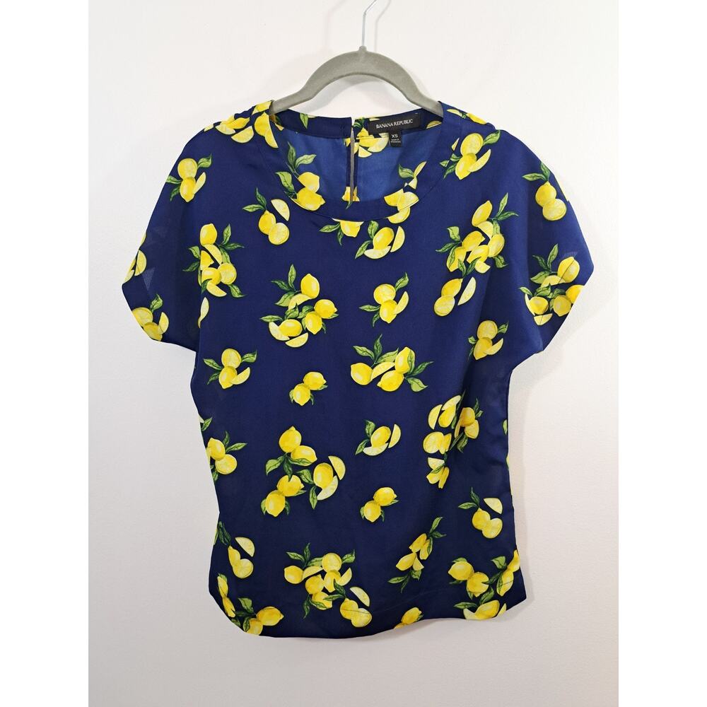 Banana Republic Blouse Women XS Blue Lemons Print Short Sleeve Chiffon Shirt